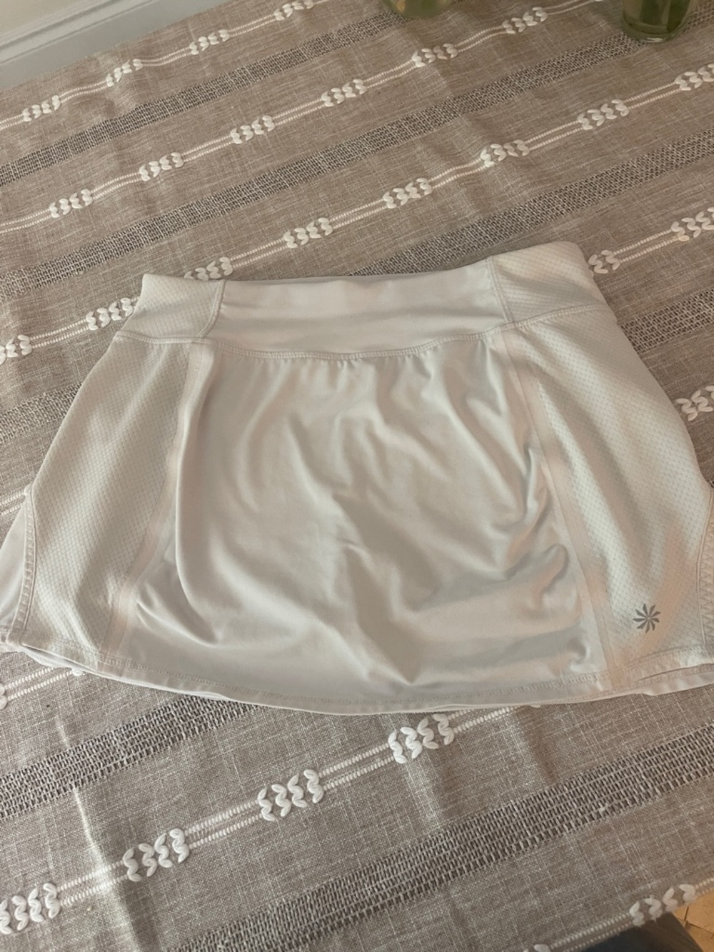 Women’s Athleta White Active Skort